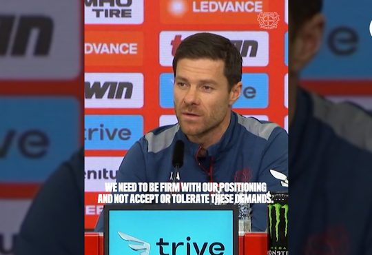 Bundesliga : Xabi Alonso s&rsquo;insurge contre les déportations massives des extrémistes de droite avec un discours viral : « Ce sont des exigences intolérantes ».