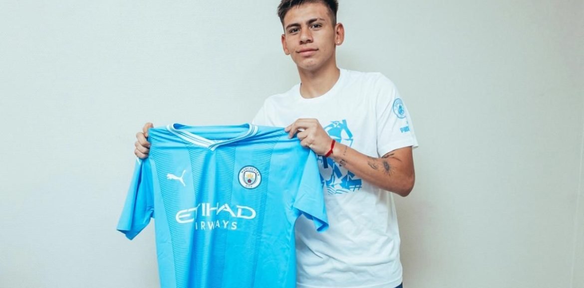 Manchester City annonce la signature d’Echeverri Manchester City annonce la signature d’Echeverri
