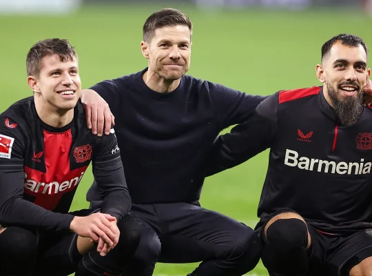 Bundesliga : Leverkusen de Xabi Alonso est le seul invincible d&rsquo;Europe encore en vie
