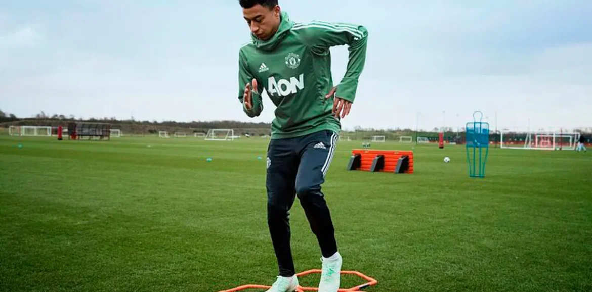 Jesse Lingard atterrit en Corée du Sud et signe pour le FC Séoul.