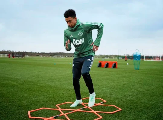 Jesse Lingard atterrit en Corée du Sud et signe pour le FC Séoul.