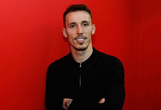Bundesliga : Grimaldo : « Xabi Alonso est spécial, il n&rsquo;y a pas beaucoup d&rsquo;entraîneurs comme lui dans le monde du football.