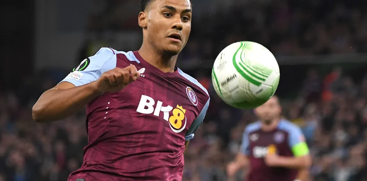 Premier League : Ollie Watkins succède à Dwight Yorke à Aston Villa
