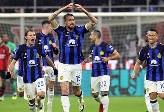 Serie A : l&rsquo;Inter règne sur l&rsquo;Italie :  » Nous avons changé 12 joueurs… et voici la deuxième étoile « .
