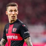 Grimaldo :  » Gagner la Bundesliga est historique, mais gagner un triplé serait de la folie.