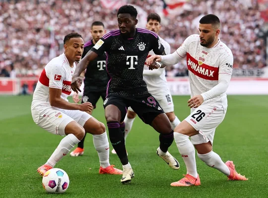 Bundesliga : « Dossier Davies » : un autre record… mais pas depuis le banc