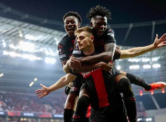 Bundesliga : Josip Stanisic, le défenseur prêté par le Bayern qui est devenu le talisman du Bayer ? Le talisman du Bayer !