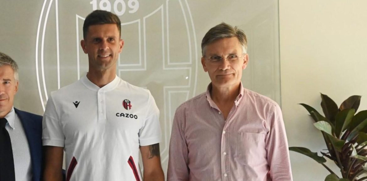 Serie A : Sartori, le génie des transferts qui amène des équipes « inconnues » en Ligue des champions et qui n’utilise pas Whatsapp. Serie A : Sartori, le génie des transferts qui amène des équipes « inconnues » en Ligue des champions et qui n’utilise pas Whatsapp.