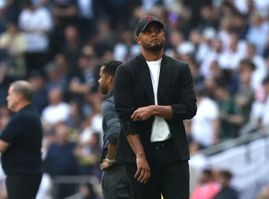 Bundesliga : Kompany : un entraîneur « suicidaire » devenu la priorité du Bayern.