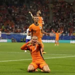 Bundesliga : L&rsquo;avenir de Xavi Simons toujours en suspens