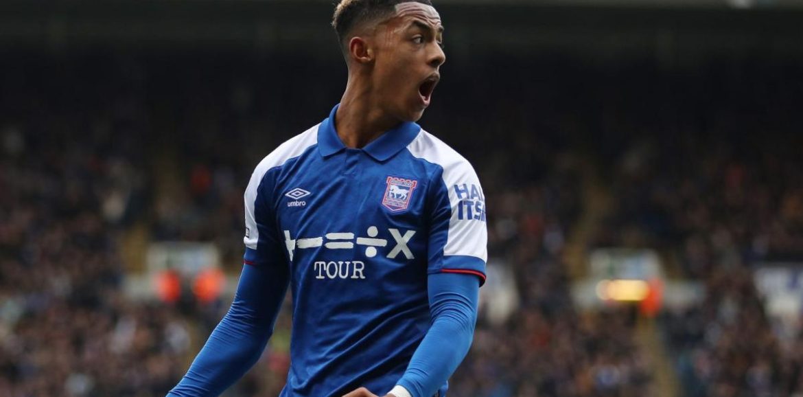 De Chelsea à la première place en Premiership pour un prix de transfert record De Chelsea à la première place en Premiership pour un prix de transfert record