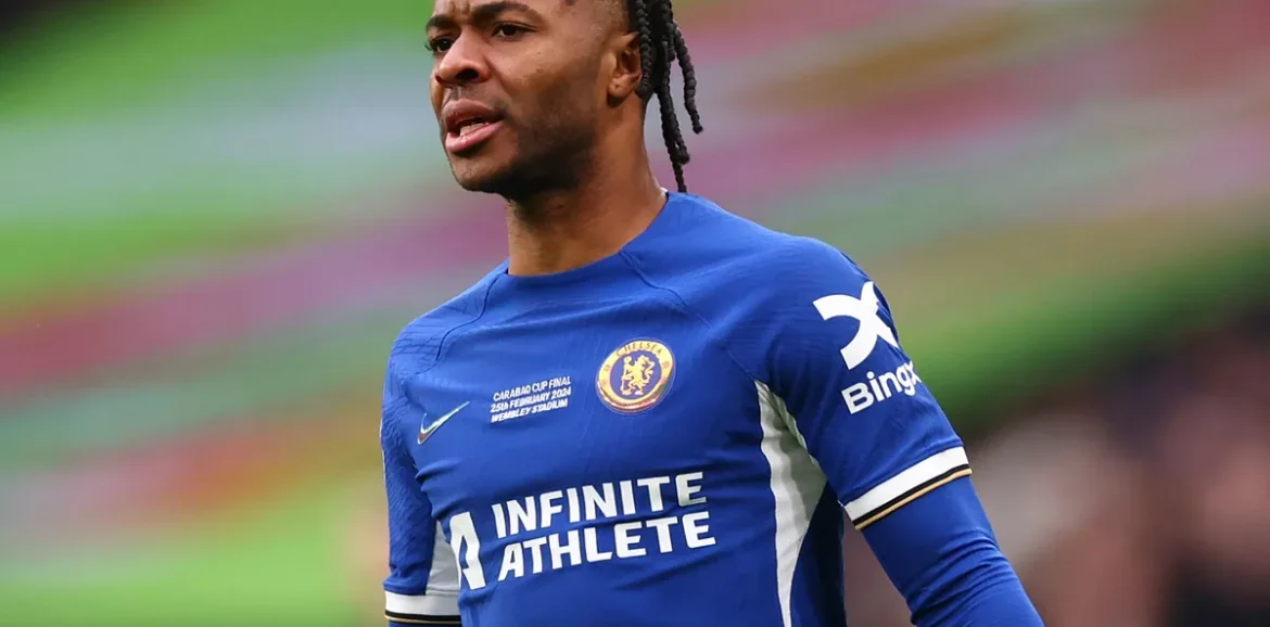 Premier League : Sterling, de la star qui inaugure l’ère Boehly… au leader du nouveau Chelsea de Maresca. Premier League : Sterling, de la star qui inaugure l’ère Boehly… au leader du nouveau Chelsea de Maresca.