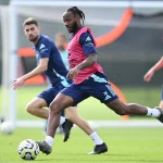 Premier League : Sterling montre déjà son « canon » à Arsenal