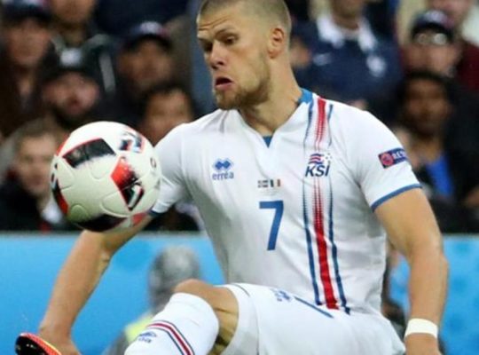 Serie A : le joueur de la Fiorentina Gudmundsson en procès pour agression sexuelle