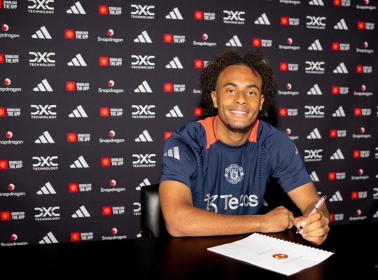 Zirkzee, de son arrivée à United l&rsquo;été dernier pour 42 millions… à son départ autorisé en janvier.