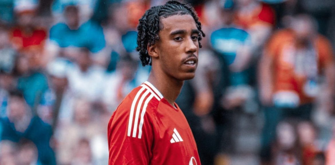 PREMIER LEAGUE : Amorim arrive avec un cadeau à Old Trafford