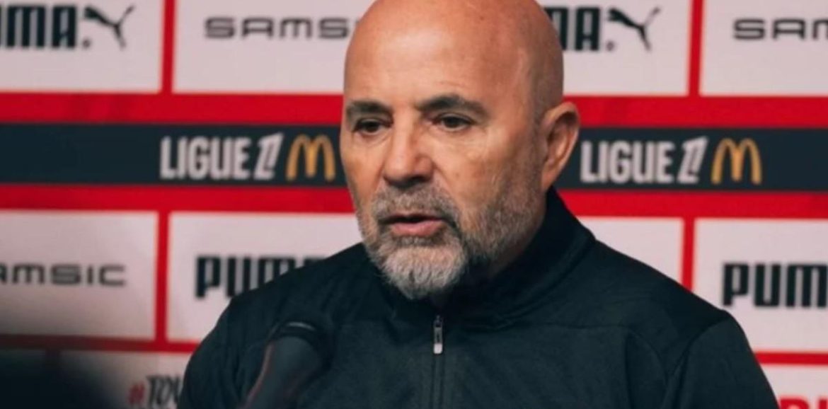 LIGUE 1 : Sampaoli appelle à des recrutements : « Des joueurs de qualité et ayant fait leurs preuves nous aideraient ». LIGUE 1 : Sampaoli appelle à des recrutements : « Des joueurs de qualité et ayant fait leurs preuves nous aideraient ».