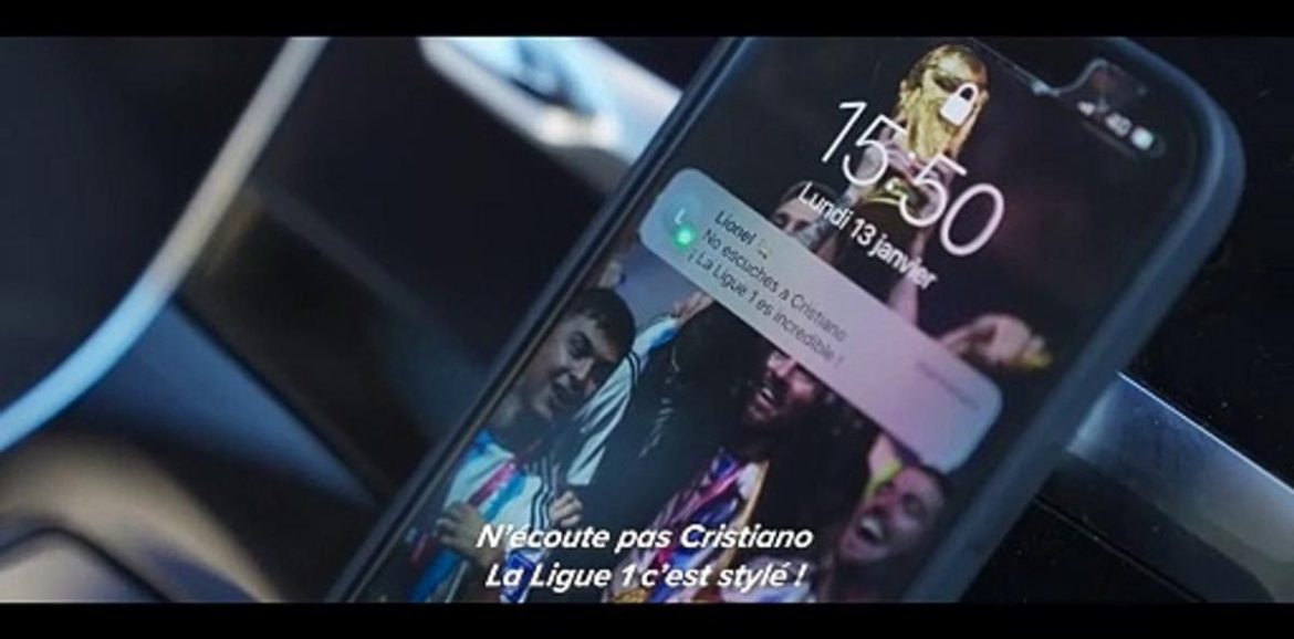 Le « message » de Messi à Ronaldo par l&rsquo;intermédiaire d&rsquo;Almada : « N&rsquo;écoute pas Cristiano. La Ligue 1 est incroyable ».
