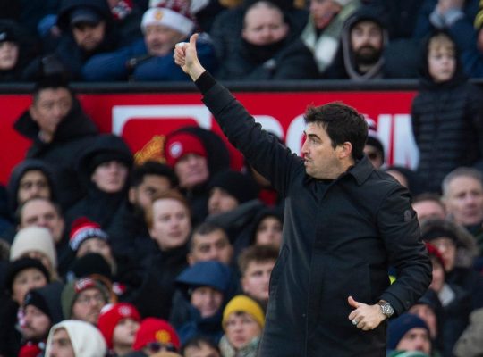 Iraola : L&rsquo;entraîneur le plus tendance de la Premiership : un fou de cyclisme, de NFL et de Bundesliga.
