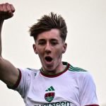 Un jeune de 16 ans contraint de prendre sa retraite quelques jours avant de rejoindre un club de la Bundesliga : Ben Dumigan.