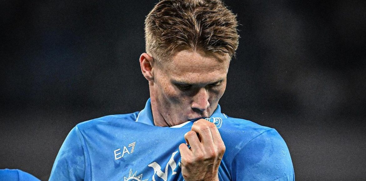 Les fiançailles de McTominay, une affaire de tomates : "Mon Dieu, tout cela est incroyable" Les fiançailles de McTominay, une affaire de tomates : "Mon Dieu, tout cela est incroyable"