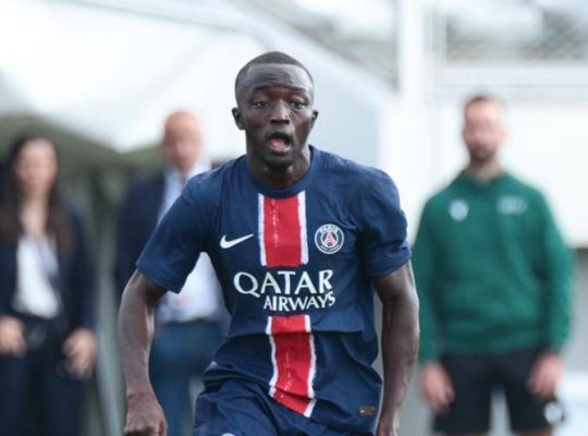 Mercato jeunes talents : le PSG perd une pépite, Manchester City frappe en silence